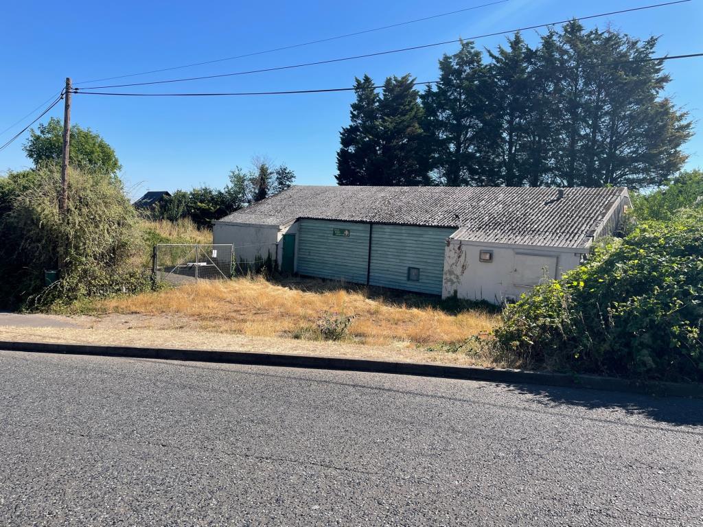 Lot: 64 - FORMER SCOUT BUILDING WITH PLANNING FOR TWO, FOUR-BEDROOM BUNGALOWS - The Scout Building